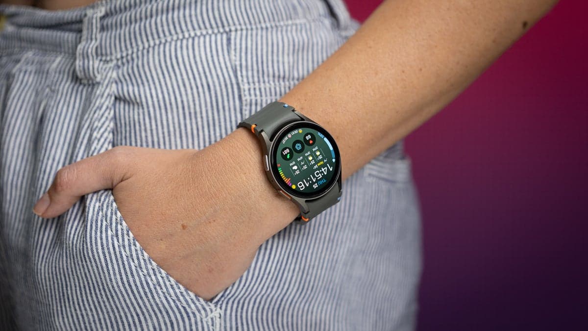Обзор и сравнение Galaxy Watch: выбираем лучшие умные часы Samsung 2025 года - 4